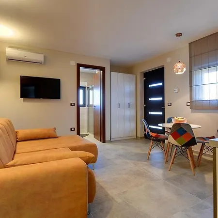 Holiday home Lena *