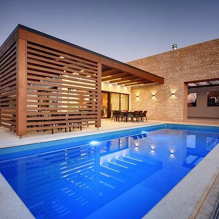 Holiday home Lena *