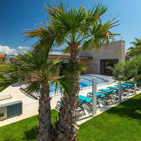 Lena Holiday home Pula